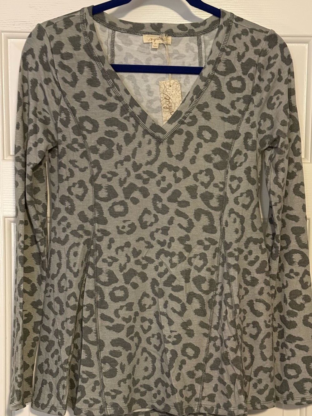 MYSTREE V-NECK SWEATER LEOPARD PRINT PULLOVER